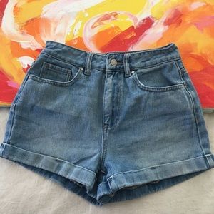 pacsun high waisted shorts!